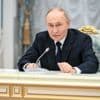 KIJK. Poetin dreigt westerse bedrijven die nog actief zijn in Rusland te “wurgen”