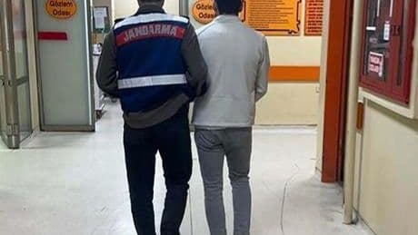 İzmir'deki DEAŞ operasyonunda 35 gözaltı