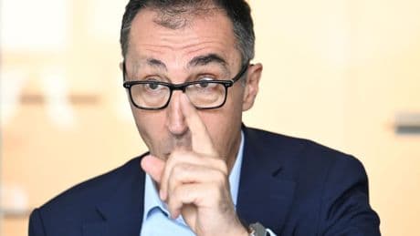 Özdemir fordert Social-Media-Verbot für Kinder