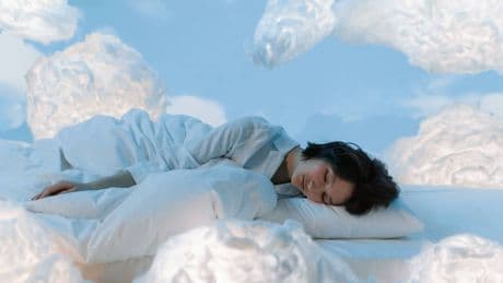 Estudian el cerebro y descubren que dormir demasiado puede dañar tus funciones cognitivas