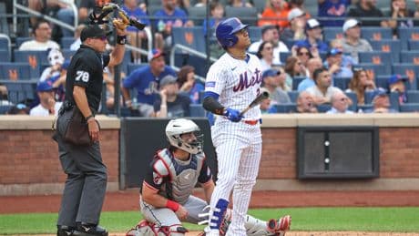 Slumping Juan Soto saves Mets from no-hitter — but still hears plenty of boos