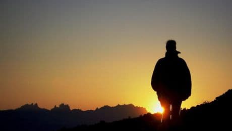 El espectáculo de la puesta de sol en Montserrat