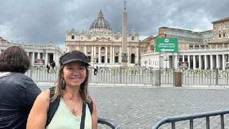 Los fieles en la plaza de San Pedro revelan su Papa favorito: &quot;Alguien cercano, preocupado y sensible&quot;