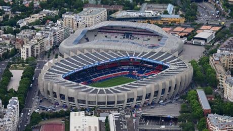 «Personne n’a intérêt à voir le club partir» : ce que risque de perdre la Mairie de Paris avec le départ du PSG du Parc des Princes