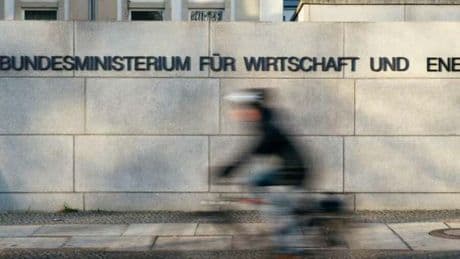 +++ Bundesregierung +++: Kabinett bringt Entlastung für Gaskunden auf den Weg