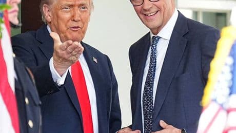 Risiko auf internationalem Parkett: Wie spontan darf ein Kanzler sein?