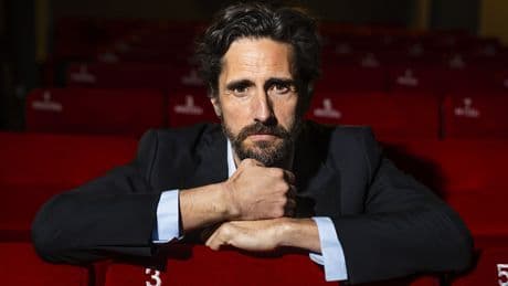 Los 40 años de cine de Juan Diego Botto: "El peso de la memoria y la rabia contra la impunidad me definen como persona"