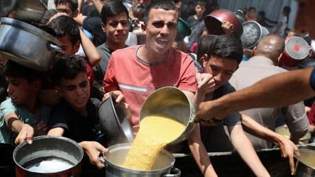 Gaza aid organisation boss quits over independence concerns