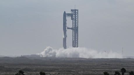 Elon Musk lanza por décima vez su cohete gigante. ¿Volverá a explotar?