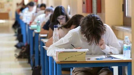 Maturità, bocciato chi rifiuta di fare l'orale: sarà su 4 materie decise a gennaio. La riforma varata dal cdm