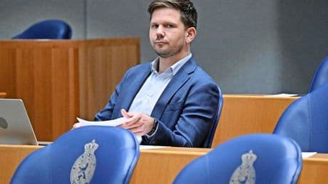 Van Meijeren (FvD) stapt binnen twee weken weer uit de coronacommissie: ’Ik mag nauwelijks vragen stellen’