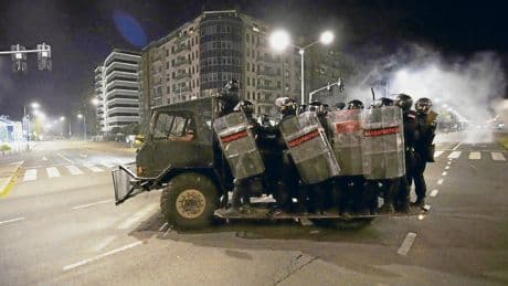 Protestbewegung | Serbien: Showdown für Vučić