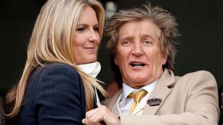 Penny Lancaster issues Glastonbury update ahead of Sir Rod Stewart's performance