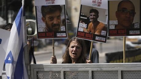 Gaza : que sait-on des otages toujours détenus par le Hamas ?