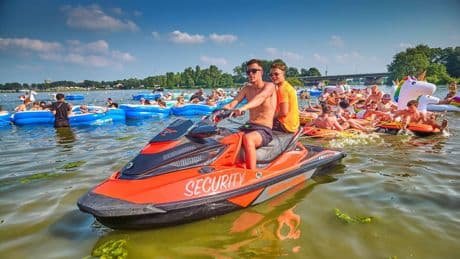 Ausflug ab Aachen: Jetskifahren auf dem Wasserparadies Maasplassen