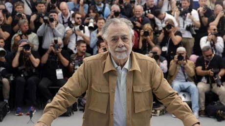 Coppola tranquiliza a sus seguidores desde el hospital