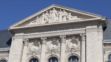 Renvoyer l'étudiante gazouie accusée d'antisémitisme était une grave erreur