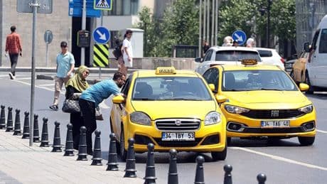İBB'den yeni taksi kararı: Yolcu seçen taksici tarih oluyor!
