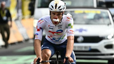 Tour de France : Émilien Jeannière, premier Français à abandonner après sa violente chute sur la troisième étape