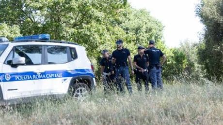 Identificati i cadaveri di Villa Pamphilj. Si cerca un uomo: cosa sappiamo