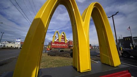 Las ventas de McDonald's caen inesperadamente mientras crece la preocupación por la economía americana