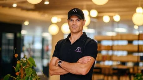 Aldo Martínez, preparador físico: “Si quieres empezar a entrenar en septiembre, tras el verano, y no abandonar, el truco es hacerlo poco a poco e integrarlo como parte de tu vida”