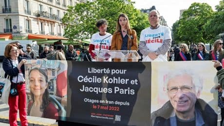Ressortissants français détenus en Iran: Paris dépose plainte contre Téhéran devant la CIJ