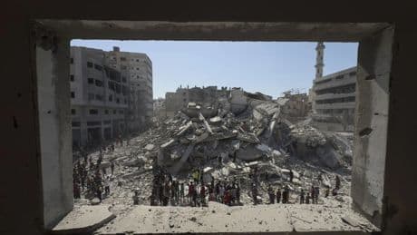 Las familias de los rehenes en Gaza, ante los bombardeos sobre la ciudad: "Esta noche podría ser la última para ellos"