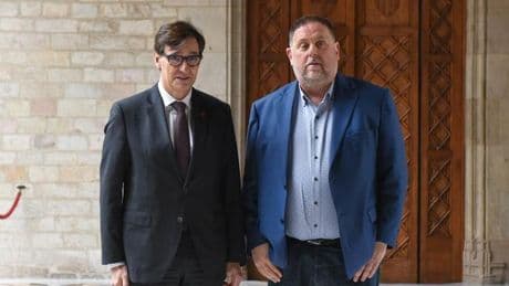 La financiación y las políticas de vivienda sustentan la alianza de Illa con ERC y Comuns pese al choque por el aeropuerto