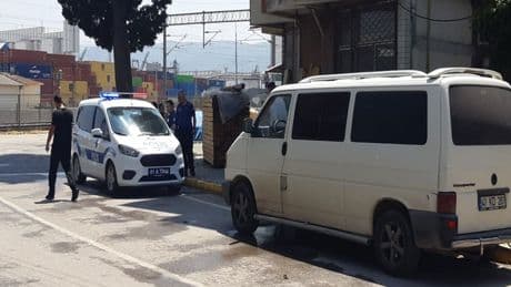 Kocaeli'de ‘uygunsuz giyinme’ tartışması: Sopayla komşusunu yaraladı