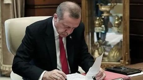 7 üniversiteye yeni rektör atandı