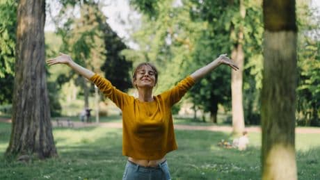 Mini-Ruhestand mit 30? Warum Gen Z und Millennials jetzt früher aussteigen