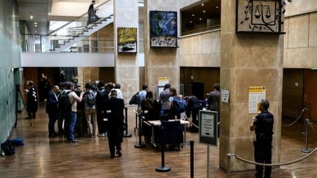 Ouverture d’un procès pour escroquerie et piratage des données d’Adecco