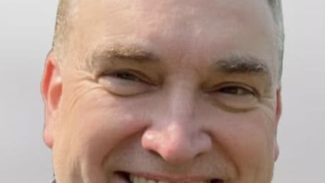 Vance Boelter, sospechoso de asesinar a una congresista y su marido en Minnesota, avisó a un amigo de que "podría estar muerto pronto"