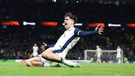 Mikey Moore blows Rangers hero Jermain Defoe away as strike legend reveals key career advice for Tottenham kid