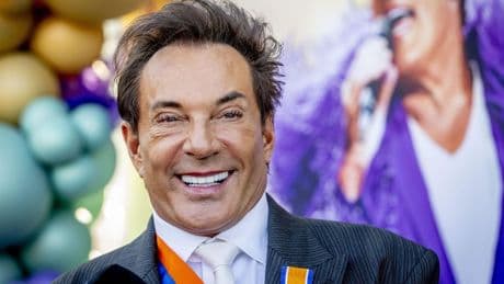 Gezichtsherkenning telefoon faalt bij Gerard Joling: ‘Na die facelift herkent niemand me meer’