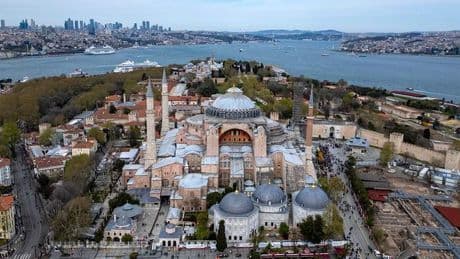 Un terremoto de magnitud 6,2 sacude Estambul y otras zonas de Turquía