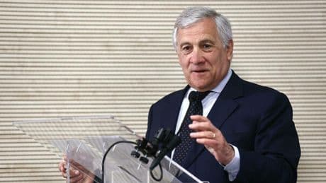 Tajani: «Netanyahu ora fermi le bombe, sì alla Palestina senza Hamas. Jenin? Quello che è successo è inaccettabile»