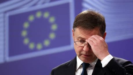 Bruselas certifica que la llegada de inmigrantes a España ya se está frenando por la "desaceleración" de la economía