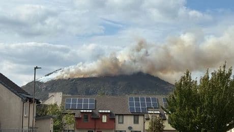 Huge Arthur's Seat fire breaks out as massive flames seen across Edinburgh
