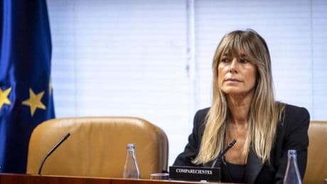 Peinado cita a Begoña Gómez por presunta malversación en la contratación de su asesora