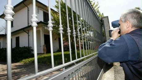 Garlasco, spunta un'impronta misteriosa: non è di Sempio. Cappa: "È entrato un estraneo”