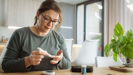 Diabetics warned to 'avoid' seemingly healthy drink as blood sugar levels could skyrocket