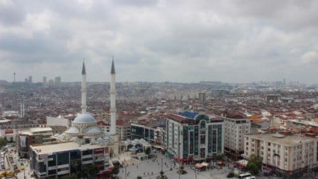 İktidarın belediye hedefi: Muhalefete hiza, işçiye pranga