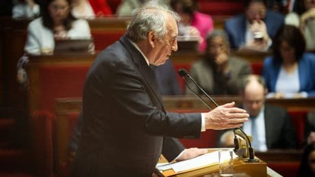 Vote de confiance : qu’est-ce que l’article 49.1, mobilisé par François Bayrou ?