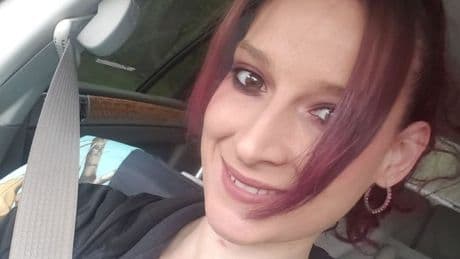 ‘Proud’ mum who switched to vaping after smoking 20 years ‘left on deathbed’ year later – and will die if she lies down