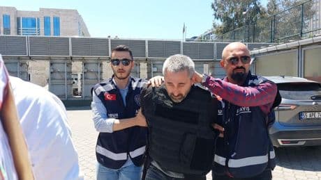 Kardeşini berber koltuğunda canice katletmişti! Kardeş katili ağabey, tutuklandı
