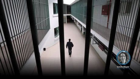 Yeni infaz yasası ekimde bekleniyor: "Terör" dahil tüm suçlara eşit infaz uygulanacak, koşullu salıverme yetkisi cezaevi kurullarında olacak
