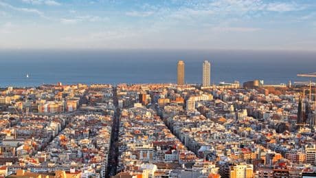 Tributos acota la reducción en el IRPF por alquilar viviendas en zonas tensionadas