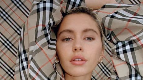 Virages fashion manqués, 75 millions de pertes, suppressions de postes… Burberry peut-il renaître après sa crise identitaire?